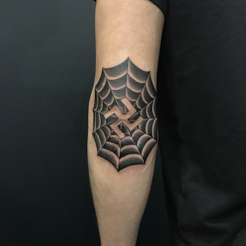 868spidertattoo.jpg